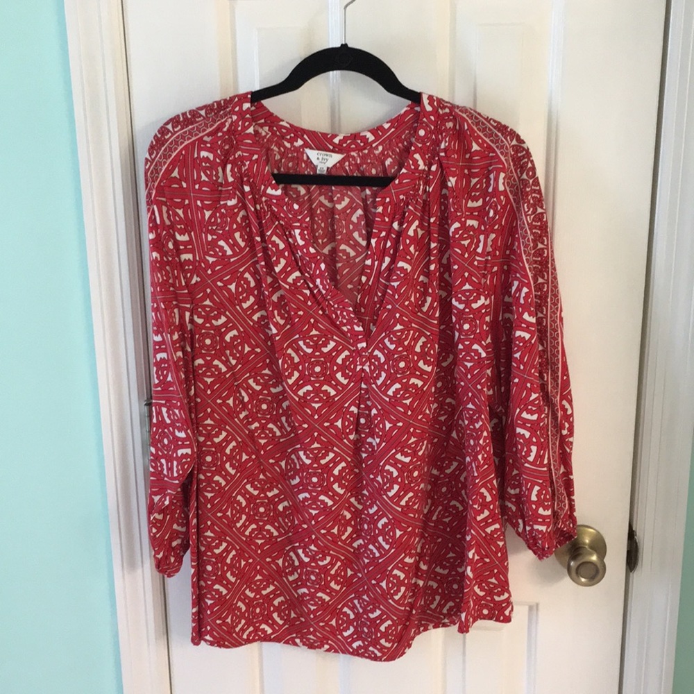 Crown & Ivy geometric top